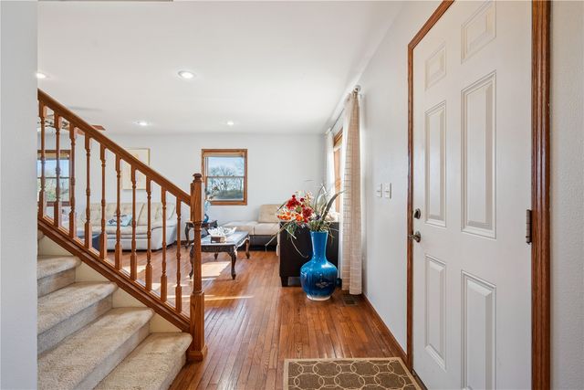 1164 Kyle Drive NE, Iowa City, IA 52240