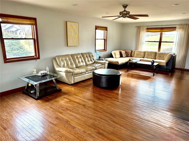 1164 Kyle Drive NE, Iowa City, IA 52240