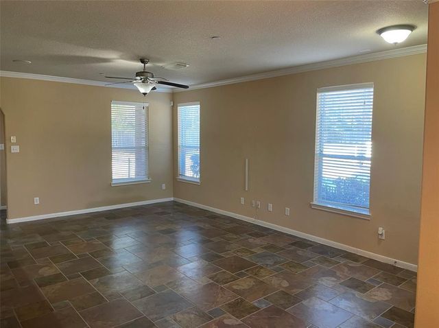 15 Innerwoods Place, The Woodlands, TX 77382