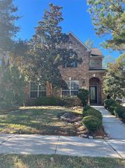 15 Innerwoods Place, The Woodlands, TX 77382