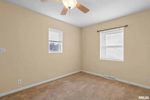 2029 S WALNUT Street, Springfield, IL 62704