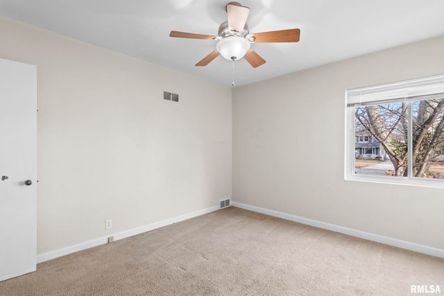 2029 S WALNUT Street, Springfield, IL 62704