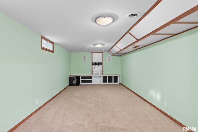 2029 S WALNUT Street, Springfield, IL 62704