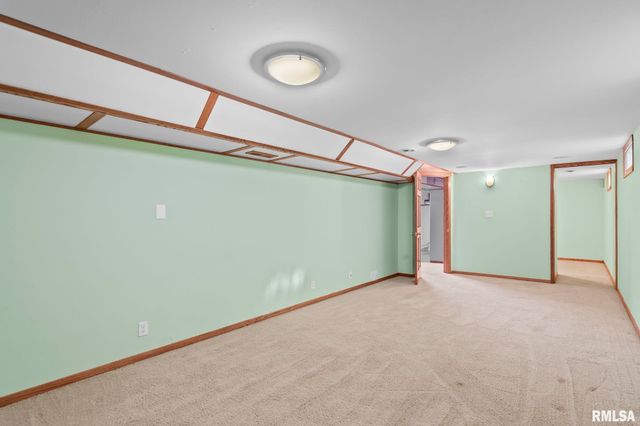 2029 S WALNUT Street, Springfield, IL 62704