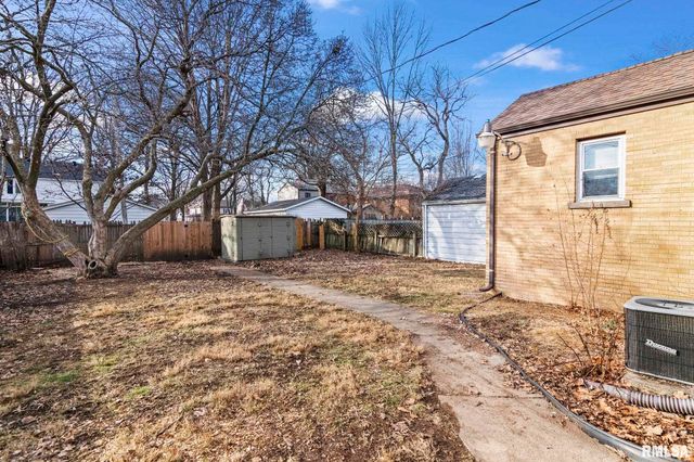 2029 S WALNUT Street, Springfield, IL 62704