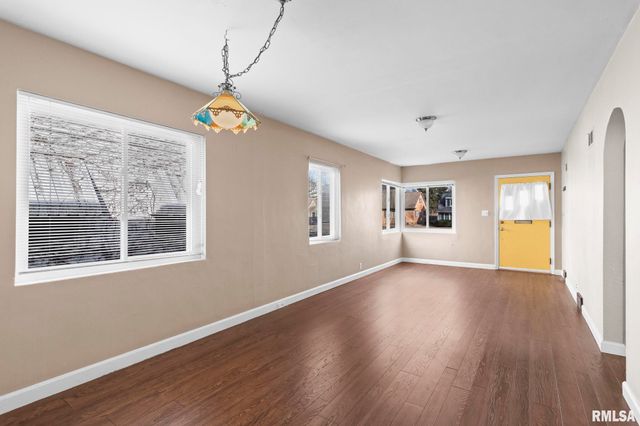 2029 S WALNUT Street, Springfield, IL 62704