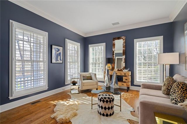 10730 S Cedar Niles Circle, Olathe, KS 66061