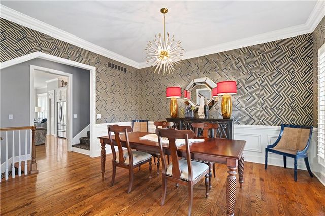 10730 S Cedar Niles Circle, Olathe, KS 66061