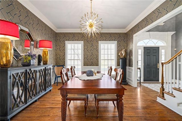 10730 S Cedar Niles Circle, Olathe, KS 66061