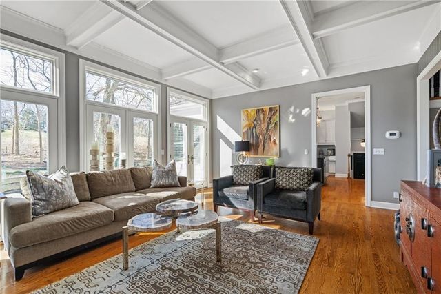 10730 S Cedar Niles Circle, Olathe, KS 66061