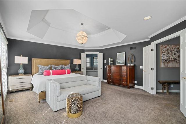 10730 S Cedar Niles Circle, Olathe, KS 66061