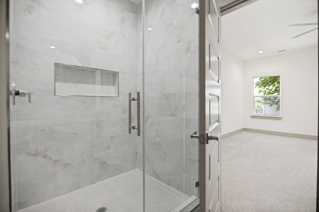 2422 Starks Avenue, Dallas, TX 75215