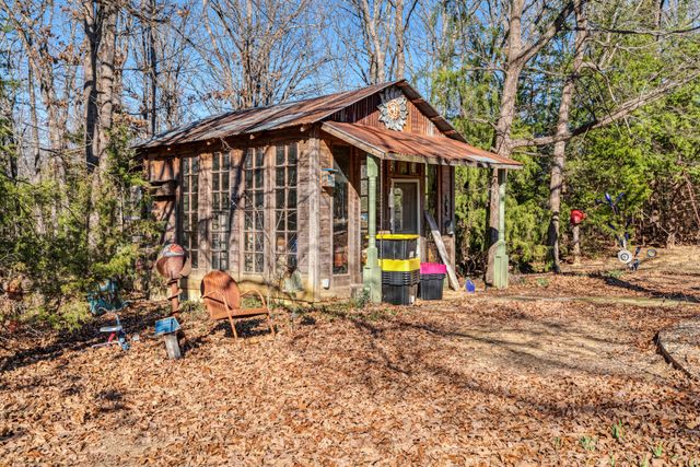 1431 County Road 44480, Paris, TX 75462