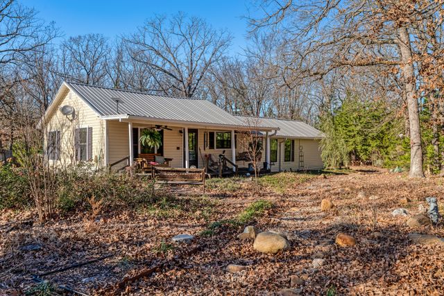 1431 County Road 44480, Paris, TX 75462