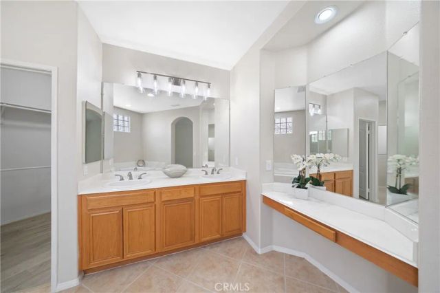 24177 CALLE ARTINO, Murrieta, CA 92562