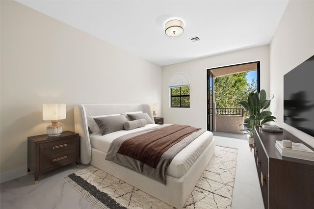 1215 N Victoria Park Rd, Fort Lauderdale, FL 33304