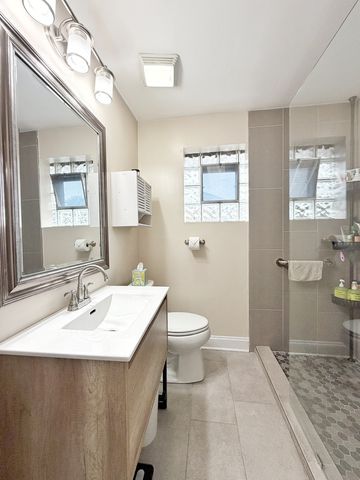 311 S Main Street, Mount Prospect, IL 60056