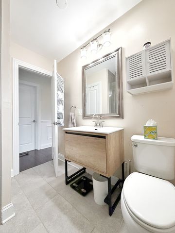 311 S Main Street, Mount Prospect, IL 60056