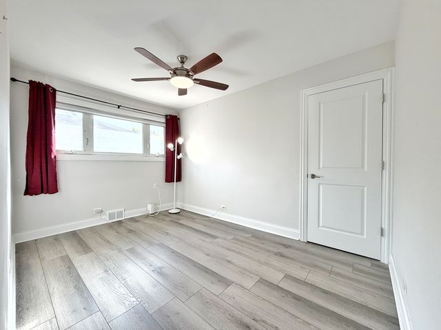 311 S Main Street, Mount Prospect, IL 60056