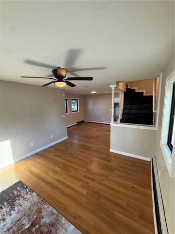 82 Middle Street, East Providence, RI 02915