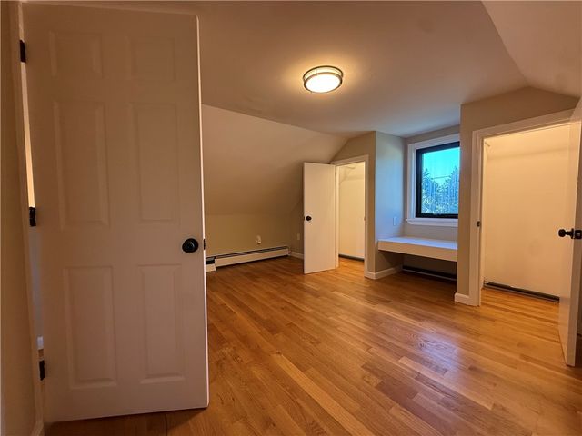82 Middle Street, East Providence, RI 02915