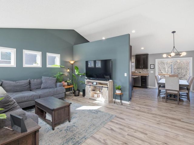 12634 Inglewood Avenue S, Savage, MN 55378