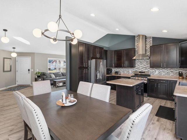 12634 Inglewood Avenue S, Savage, MN 55378