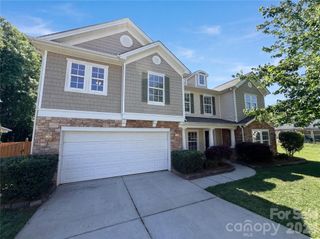 10016 Markus Drive, Charlotte, NC 28227