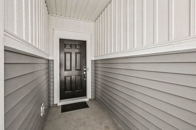 127 MAINSAIL Way, Spartanburg, SC 29306