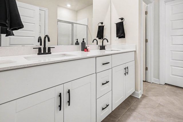 127 MAINSAIL Way, Spartanburg, SC 29306