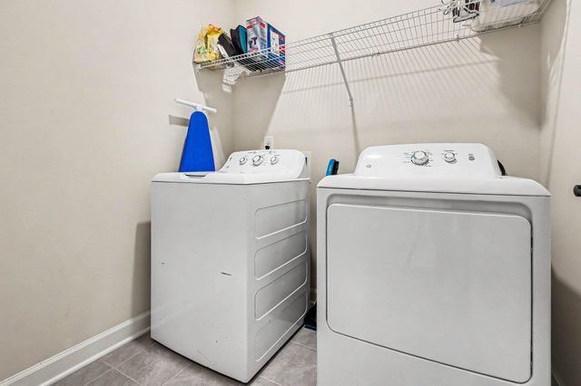 127 MAINSAIL Way, Spartanburg, SC 29306