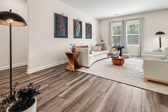 127 MAINSAIL Way, Spartanburg, SC 29306