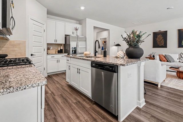 127 MAINSAIL Way, Spartanburg, SC 29306