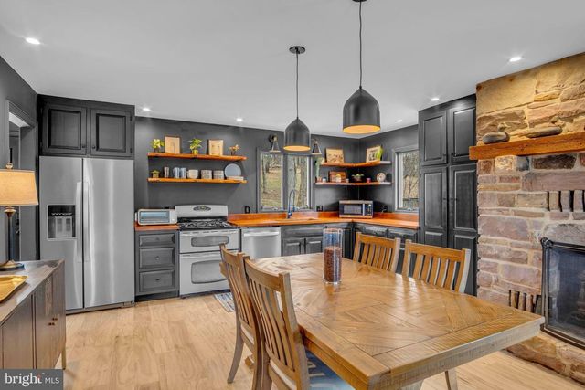 97-A UNION CHURCH RD, Halifax, PA 17032