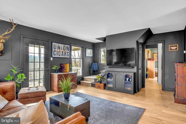 97-A UNION CHURCH RD, Halifax, PA 17032