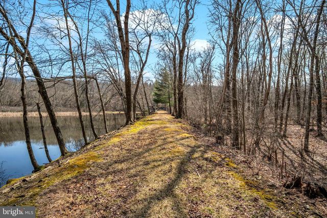 97-A UNION CHURCH RD, Halifax, PA 17032