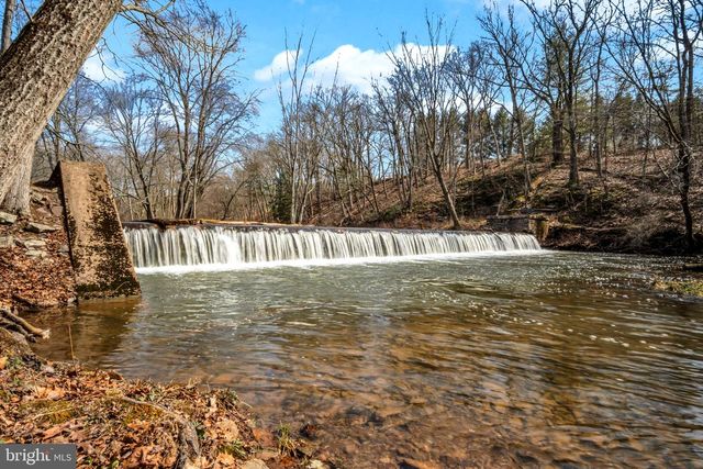 97-A UNION CHURCH RD, Halifax, PA 17032