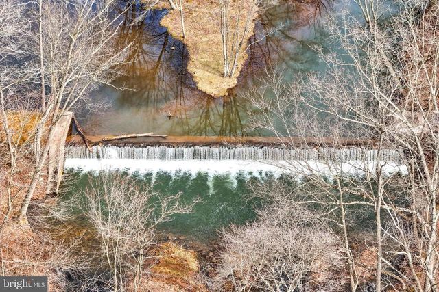 97-A UNION CHURCH RD, Halifax, PA 17032