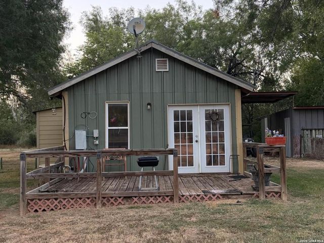 17685 Senior Rd Lot 8, Von Ormy, TX 78073