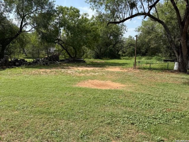 17685 Senior Rd Lot 8, Von Ormy, TX 78073