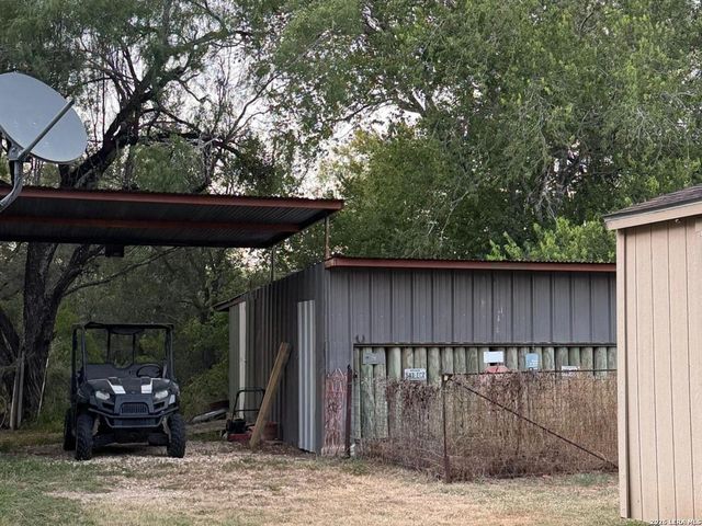 17685 Senior Rd Lot 8, Von Ormy, TX 78073