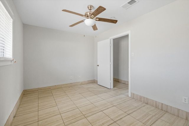 501 Ladd Street, Dayton, TX 77535