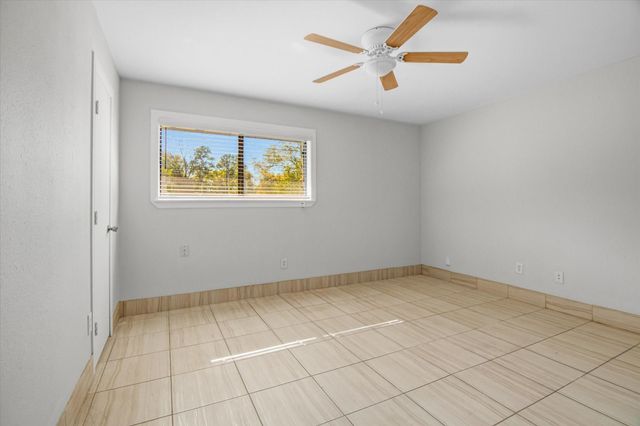 501 Ladd Street, Dayton, TX 77535