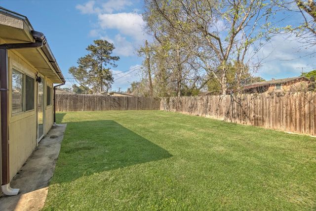 501 Ladd Street, Dayton, TX 77535