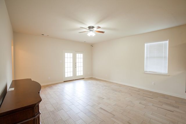 128 Tennyson Street, Anna, TX 75409