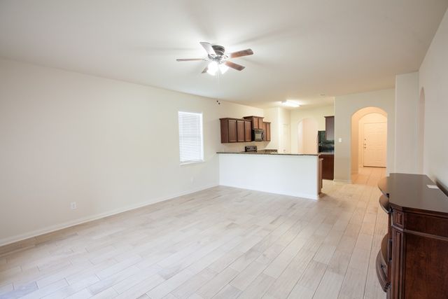 128 Tennyson Street, Anna, TX 75409
