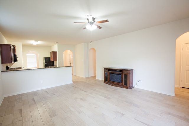 128 Tennyson Street, Anna, TX 75409