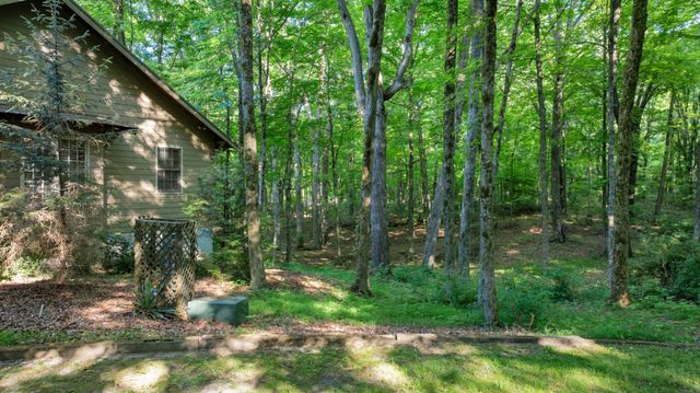 80 Unaka Dr, Monteagle, TN 37356
