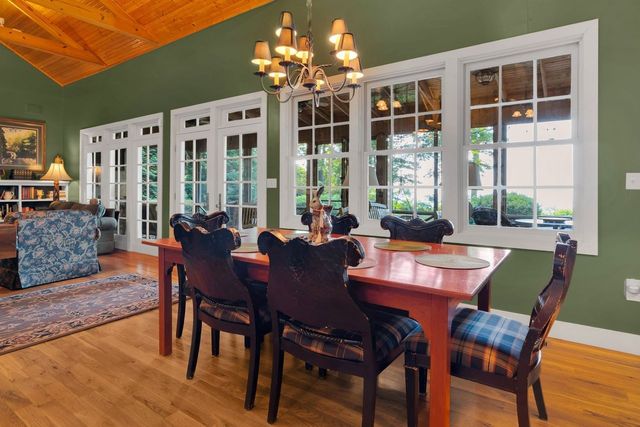 80 Unaka Dr, Monteagle, TN 37356