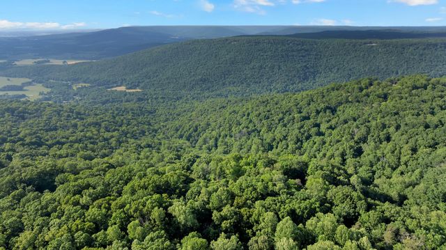 80 Unaka Dr, Monteagle, TN 37356